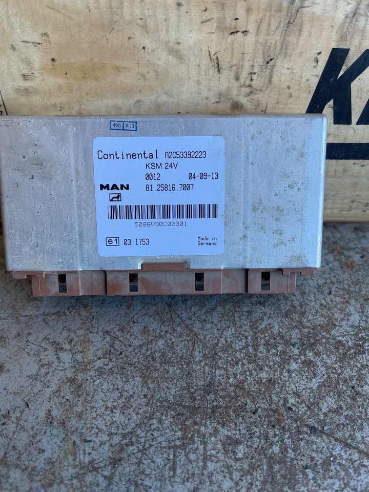 MAN ECU 81.25816-7007 - Sistema elétrico de Caminhão: foto 1 MAN ECU 81.25816-7007 - Sistema elétrico de Caminhão: foto 1