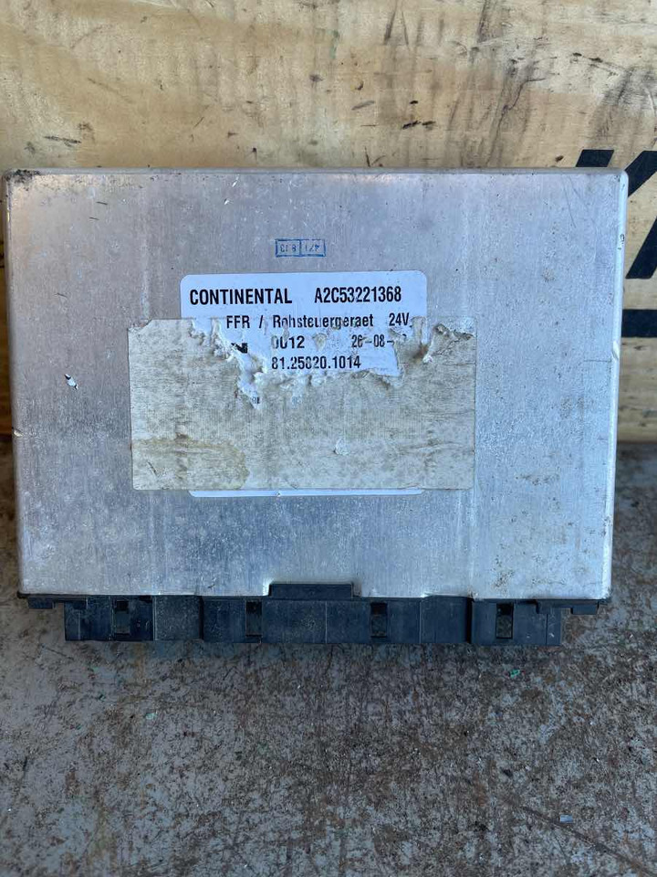 MAN ECU 81.25820-1014 - Sistema elétrico de Caminhão: foto 1 MAN ECU 81.25820-1014 - Sistema elétrico de Caminhão: foto 1