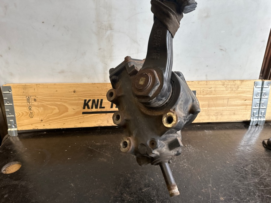 MAN STEERING GEAR 85.46200-6033 - Direcção de Caminhão: foto 1 MAN STEERING GEAR 85.46200-6033 - Direcção de Caminhão: foto 1