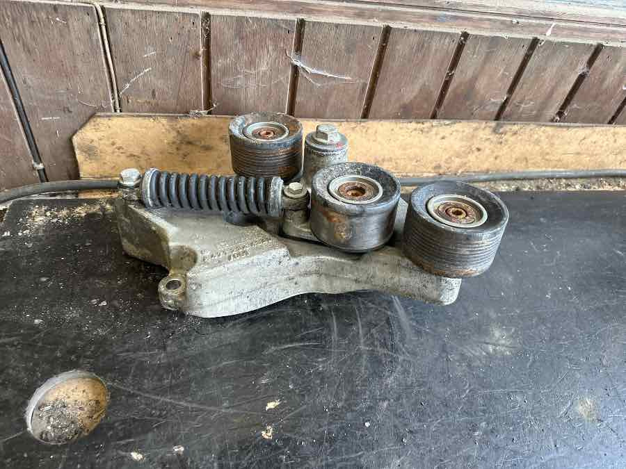 MERCEDES BRACKET A4712344340 - Peça de reposição de Ônibus: foto 1 MERCEDES BRACKET A4712344340 - Peça de reposição de Ônibus: foto 1