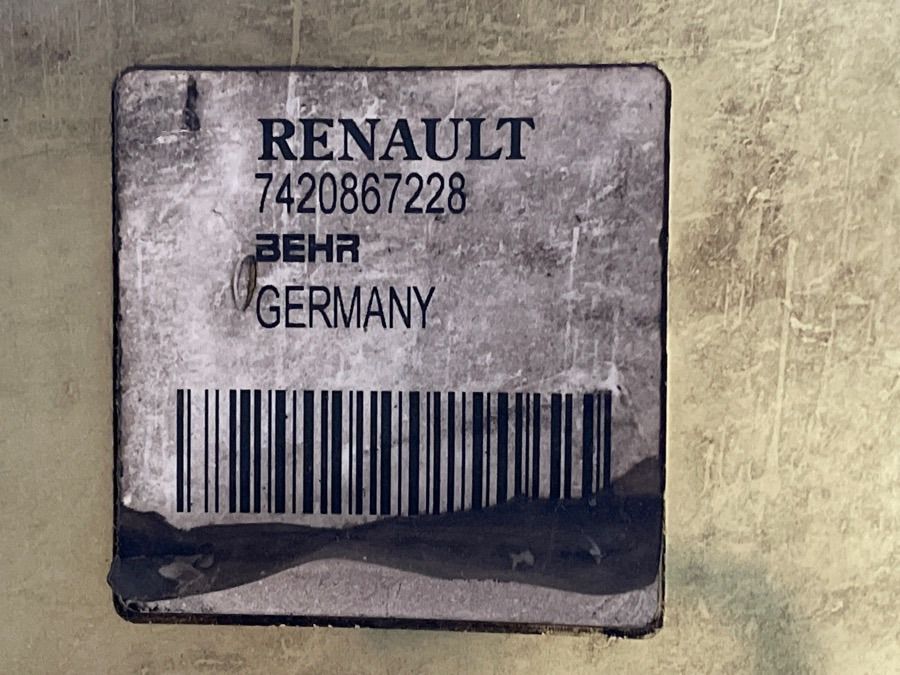 RENAULT VISKOS FAN 7420867228 - Sistema de arrefecimento de Caminhão: foto 4 RENAULT VISKOS FAN 7420867228 - Sistema de arrefecimento de Caminhão: foto 4