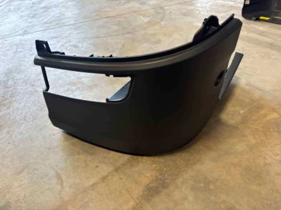 SCANIA BUMPER COVER CORNER LH 2077926 - Carroceria e exterior de Caminhão: foto 1 SCANIA BUMPER COVER CORNER LH 2077926 - Carroceria e exterior de Caminhão: foto 1
