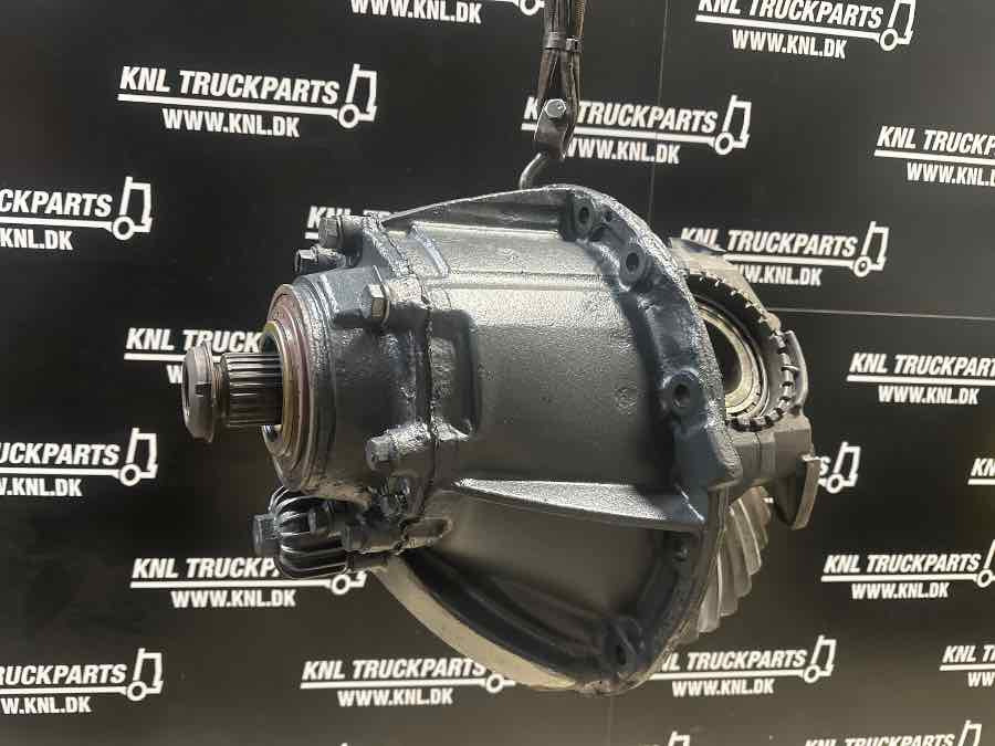 SCANIA DIFF R885 - 3.23 // 2300436 - Diferencial de Caminhão: foto 1 SCANIA DIFF R885 - 3.23 // 2300436 - Diferencial de Caminhão: foto 1