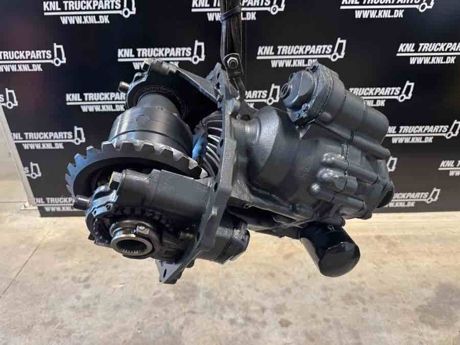 SCANIA DIFF RBP835 - 3.96 // 1531355 - Diferencial de Caminhão: foto 1 SCANIA DIFF RBP835 - 3.96 // 1531355 - Diferencial de Caminhão: foto 1