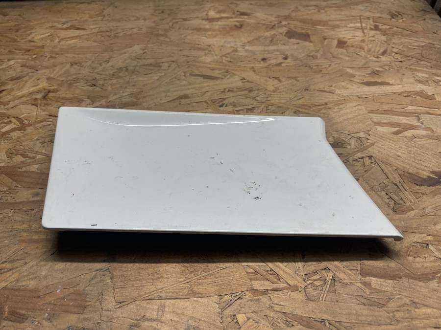 SCANIA PANEL 2324347 - Carroceria e exterior de Caminhão: foto 1 SCANIA PANEL 2324347 - Carroceria e exterior de Caminhão: foto 1