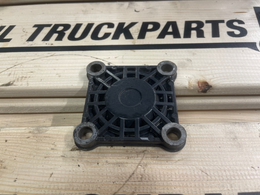 SCANIA PTO COVER 1523109 - Hidráulica de Caminhão: foto 1 SCANIA PTO COVER 1523109 - Hidráulica de Caminhão: foto 1