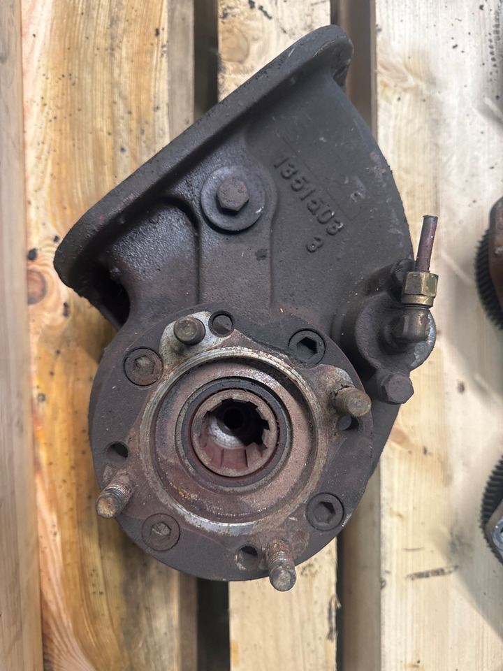 SCANIA PTO EG604 1364324 - Hidráulica de Caminhão: foto 1 SCANIA PTO EG604 1364324 - Hidráulica de Caminhão: foto 1