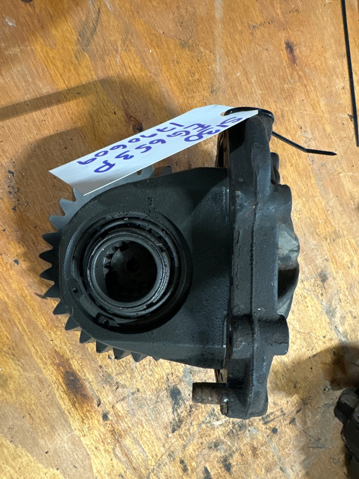 SCANIA PTO EG653P 1790609 - Hidráulica de Caminhão: foto 1 SCANIA PTO EG653P 1790609 - Hidráulica de Caminhão: foto 1