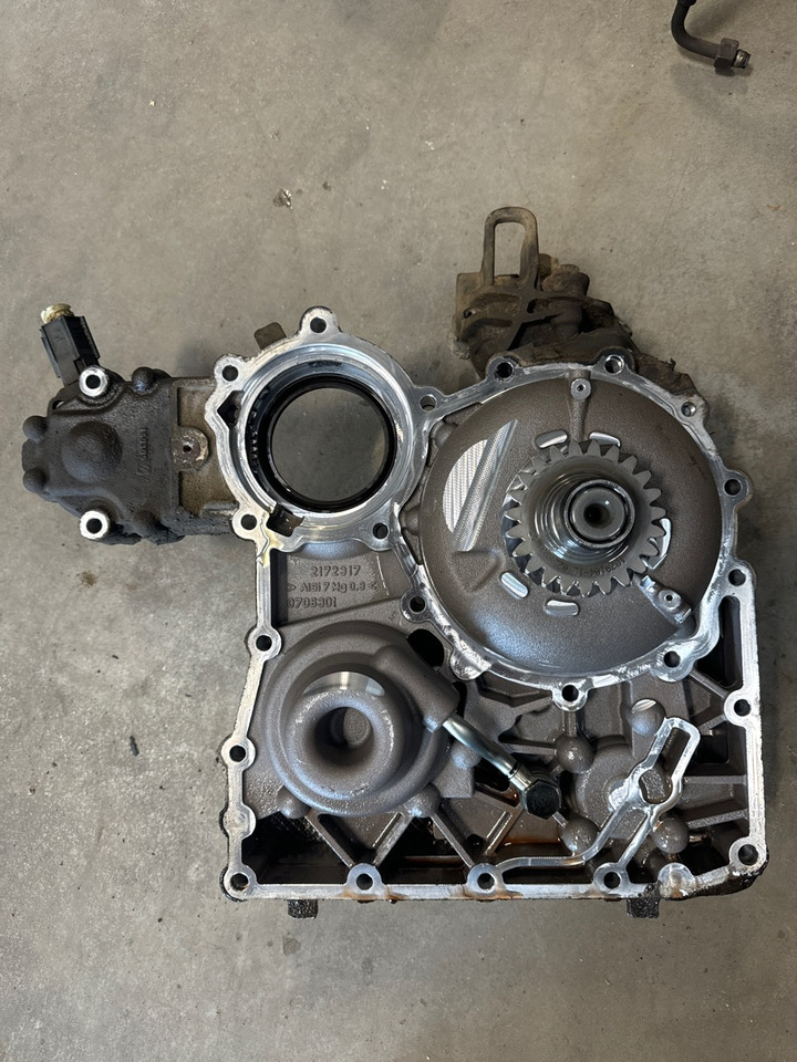 SCANIA RETRADER R4100 2128069 WITH DUAL CIRCUIT STEERING - Caixas de velocidade e peças de Caminhão: foto 2 SCANIA RETRADER R4100 2128069 WITH DUAL CIRCUIT STEERING - Caixas de velocidade e peças de Caminhão: foto 2