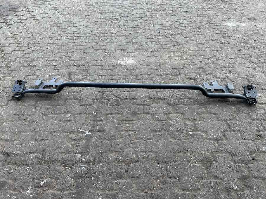 SCANIA ROOF SUPPORT SPOILER 2127924 - Cabine e interior de Caminhão: foto 1 SCANIA ROOF SUPPORT SPOILER 2127924 - Cabine e interior de Caminhão: foto 1