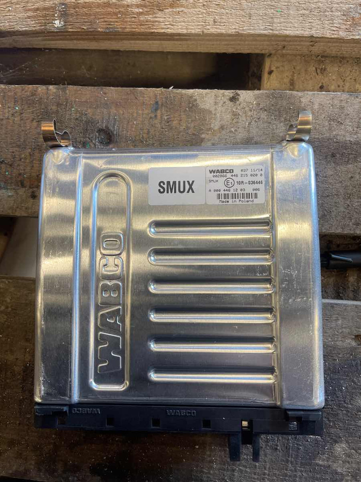 SETRA / MERCEDES ECU SMUX A0004461203 - Centralina electrónica de Ônibus: foto 1 SETRA / MERCEDES ECU SMUX A0004461203 - Centralina electrónica de Ônibus: foto 1