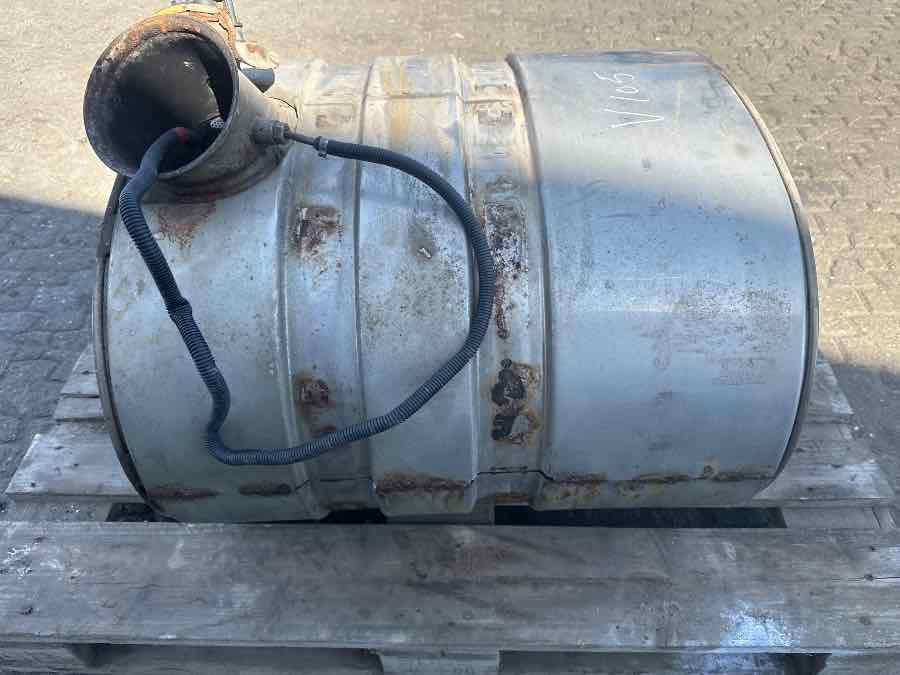 VOLVO EXHAUST 20894953 - Silenciador/ Sistema de escape de Caminhão: foto 3 VOLVO EXHAUST 20894953 - Silenciador/ Sistema de escape de Caminhão: foto 3