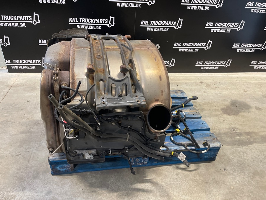 VOLVO EXHAUST 22495989 - Silenciador/ Sistema de escape de Caminhão: foto 1 VOLVO EXHAUST 22495989 - Silenciador/ Sistema de escape de Caminhão: foto 1