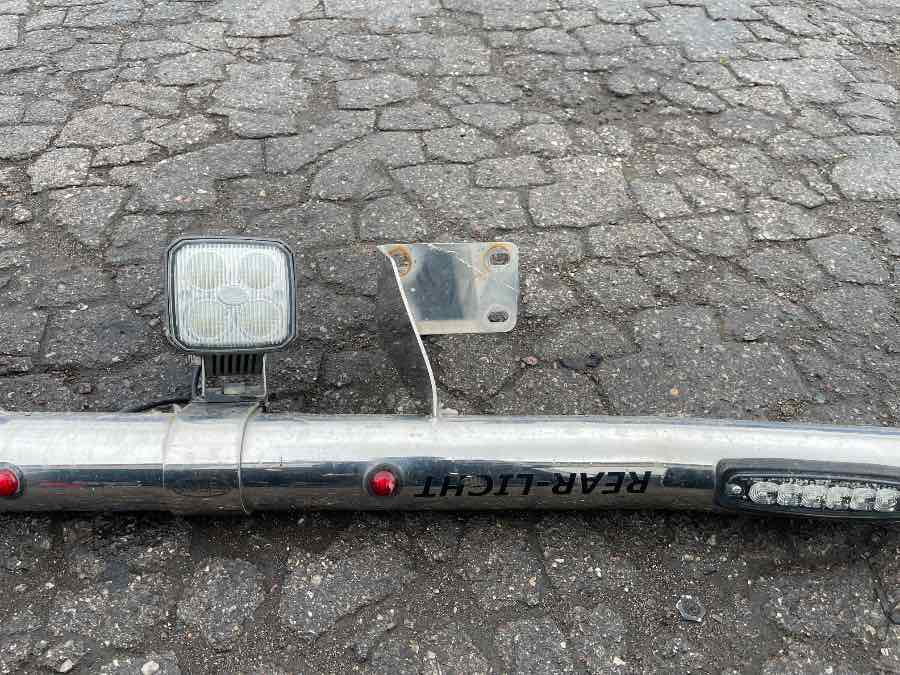 VOLVO LIGHT BOOM, CHROME - Iluminação de Caminhão: foto 2 VOLVO LIGHT BOOM, CHROME - Iluminação de Caminhão: foto 2