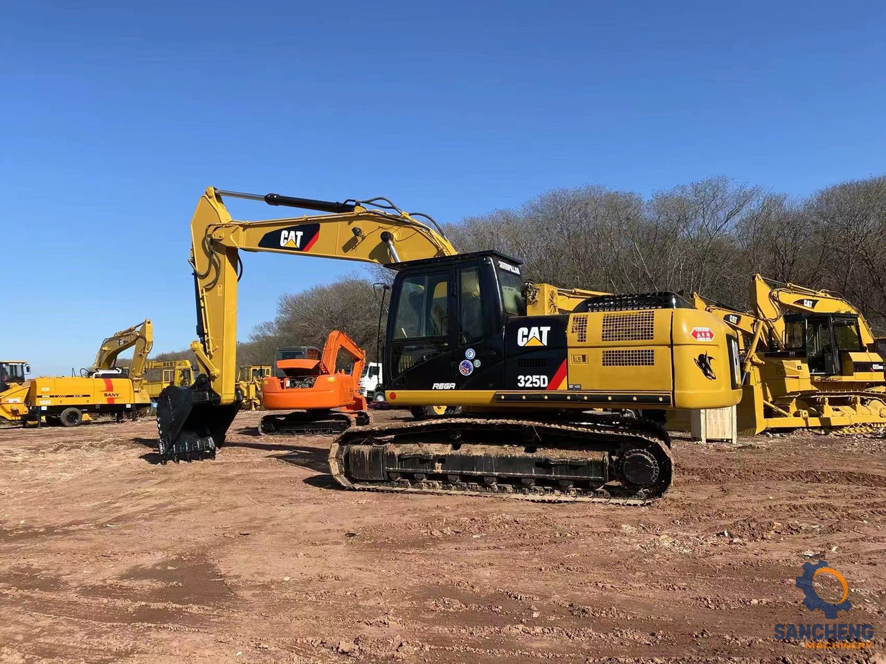 Escavadeira CAT 325D: foto 7