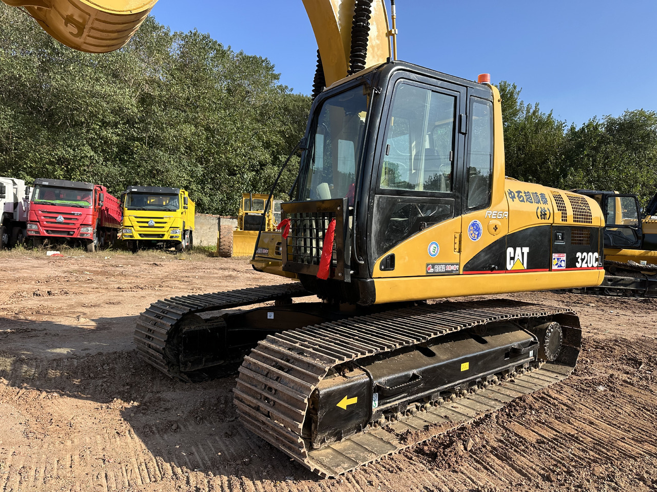 Escavadora de rastos CATERPILLAR 320C: foto 6