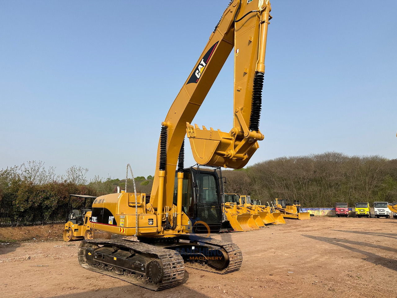 CATERPILLAR 320CL - Escavadora de rastos: foto 4 CATERPILLAR 320CL - Escavadora de rastos: foto 4
