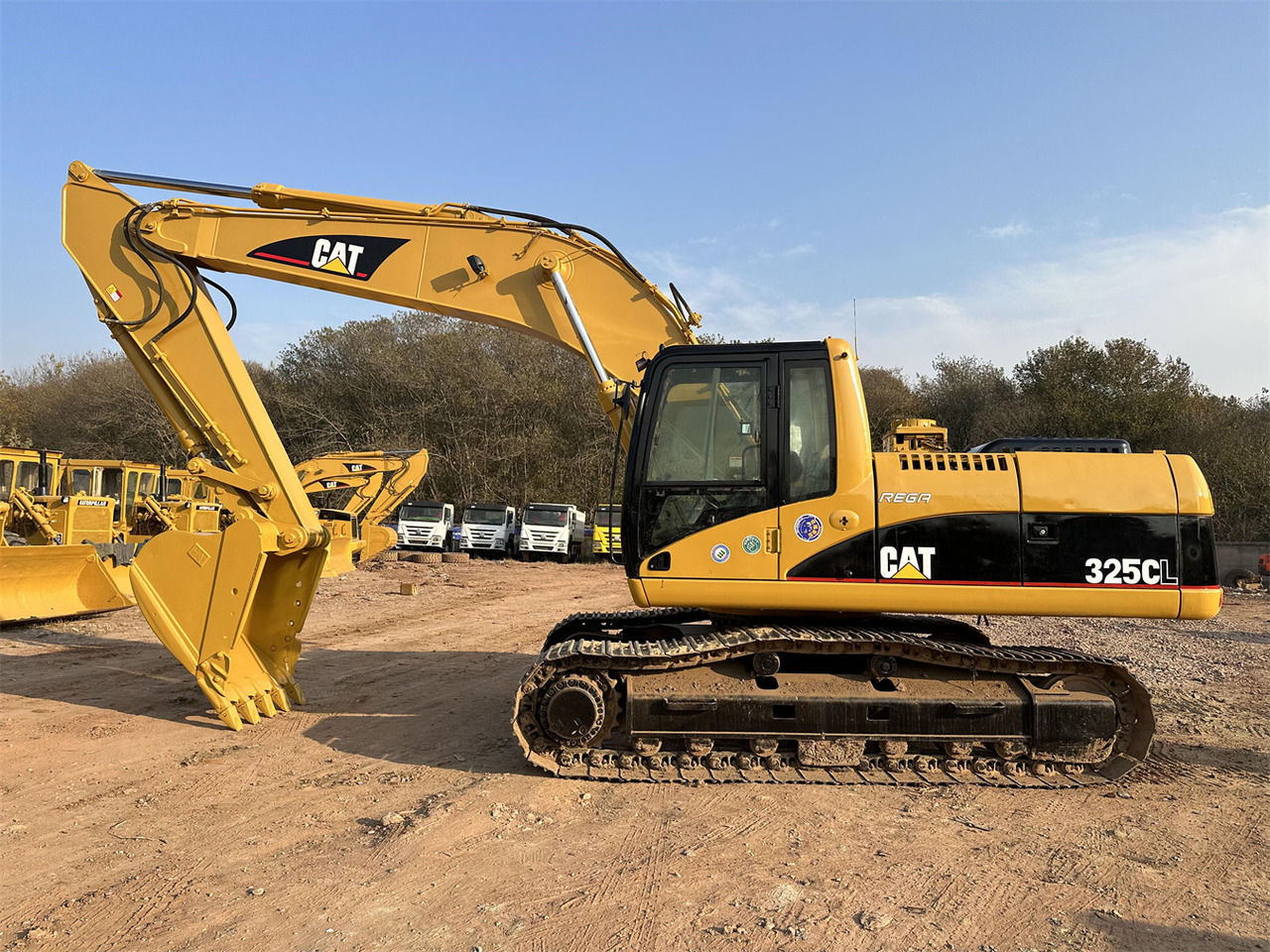CATERPILLAR 325C - Escavadora de rastos: foto 1 CATERPILLAR 325C - Escavadora de rastos: foto 1