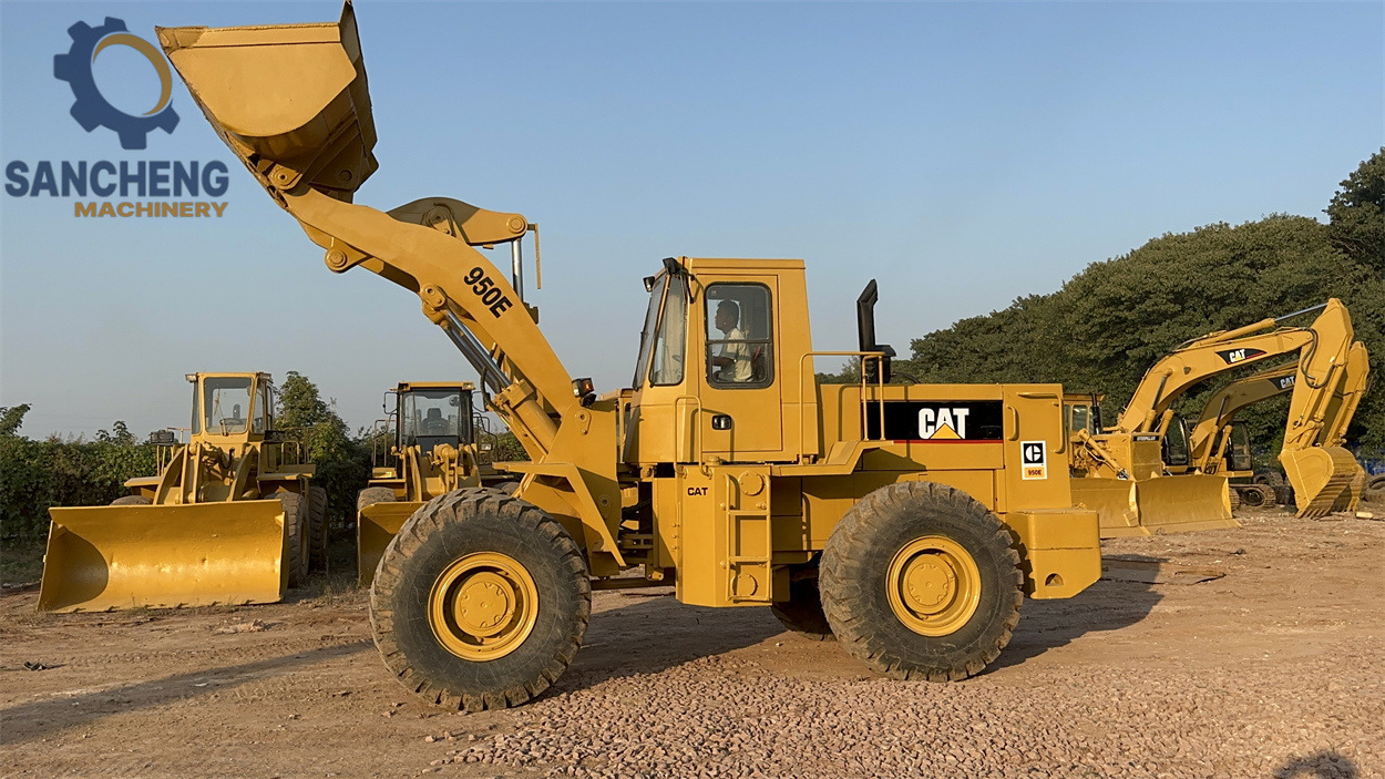 CATERPILLAR 950E - Carregadeira de rodas: foto 3 CATERPILLAR 950E - Carregadeira de rodas: foto 3