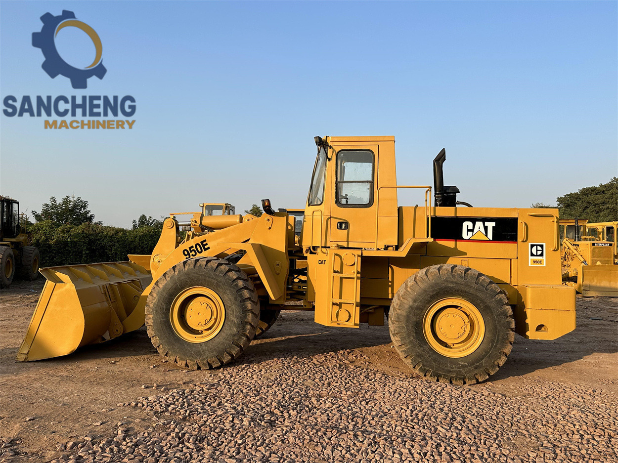 Carregadeira de rodas CATERPILLAR 950E: foto 11