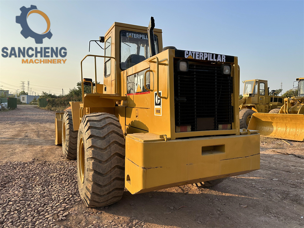 Carregadeira de rodas CATERPILLAR 950E: foto 9