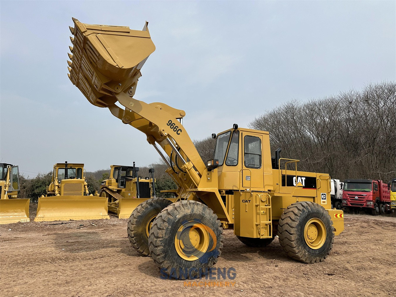 CATERPILLAR 966C - Carregadeira de rodas: foto 1 CATERPILLAR 966C - Carregadeira de rodas: foto 1