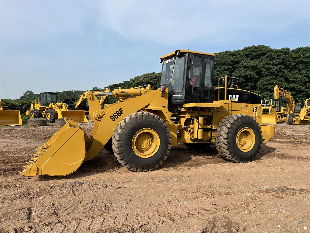 CATERPILLAR 966F - Carregadeira de rodas: foto 5 CATERPILLAR 966F - Carregadeira de rodas: foto 5