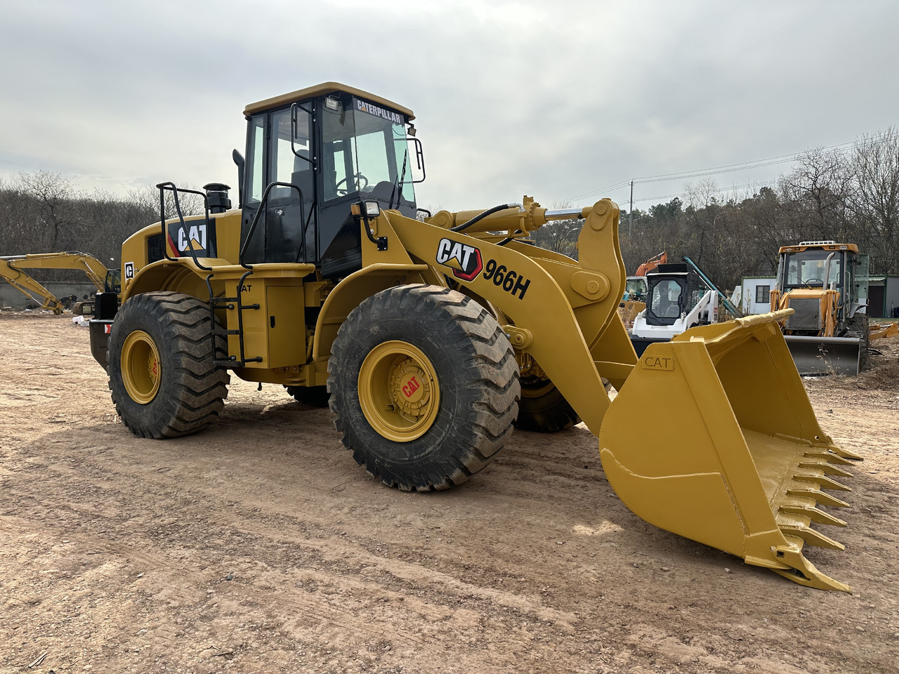 CATERPILLAR 966H - Carregadeira de rodas: foto 5 CATERPILLAR 966H - Carregadeira de rodas: foto 5