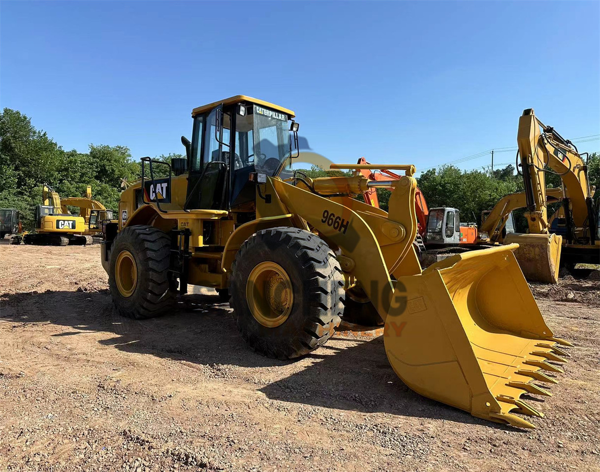 CATERPILLAR 966H - Carregadeira de rodas: foto 1 CATERPILLAR 966H - Carregadeira de rodas: foto 1