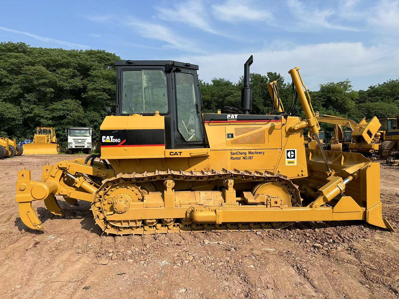 CATERPILLAR D6G Crawler Dozer - Buldôzer: foto 5 CATERPILLAR D6G Crawler Dozer - Buldôzer: foto 5