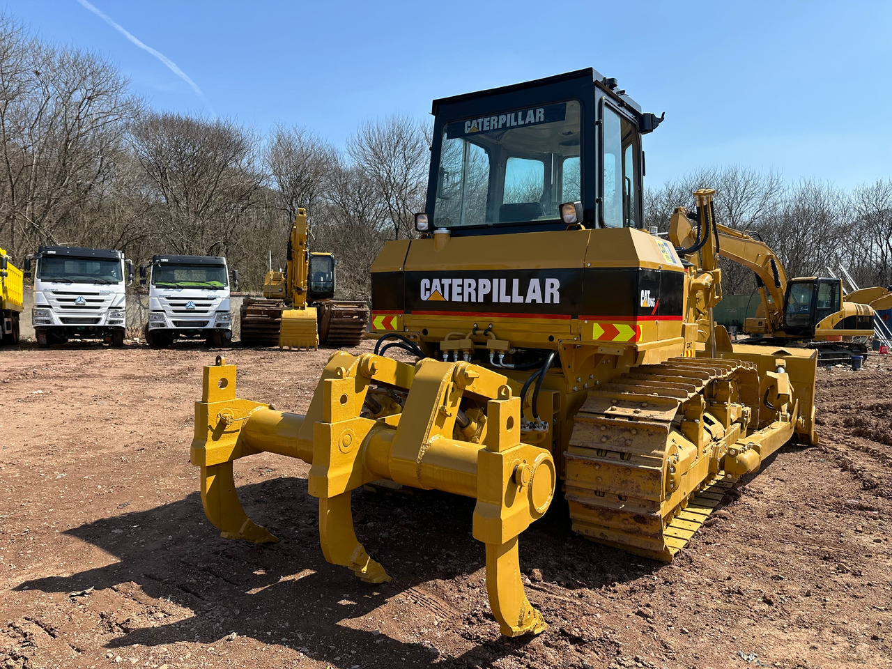 CATERPILLAR D6G bulldozer - Buldôzer: foto 3 CATERPILLAR D6G bulldozer - Buldôzer: foto 3