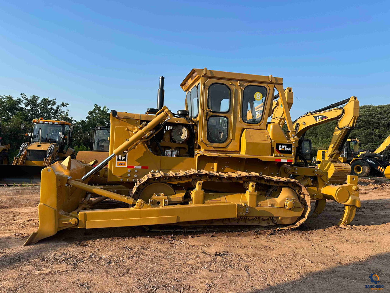 CATERPILLAR D7G - Buldôzer: foto 3 CATERPILLAR D7G - Buldôzer: foto 3