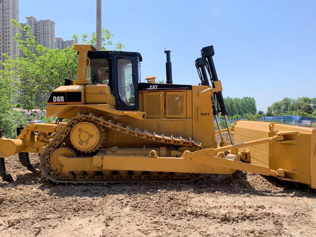 CATERPILLAR D8R - Buldôzer: foto 3 CATERPILLAR D8R - Buldôzer: foto 3