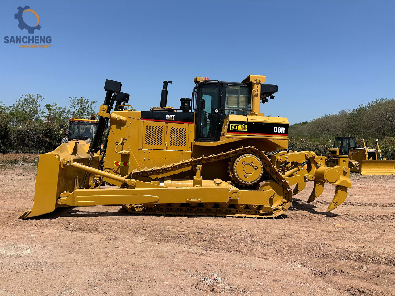 CATERPILLAR D8R - Buldôzer: foto 3 CATERPILLAR D8R - Buldôzer: foto 3