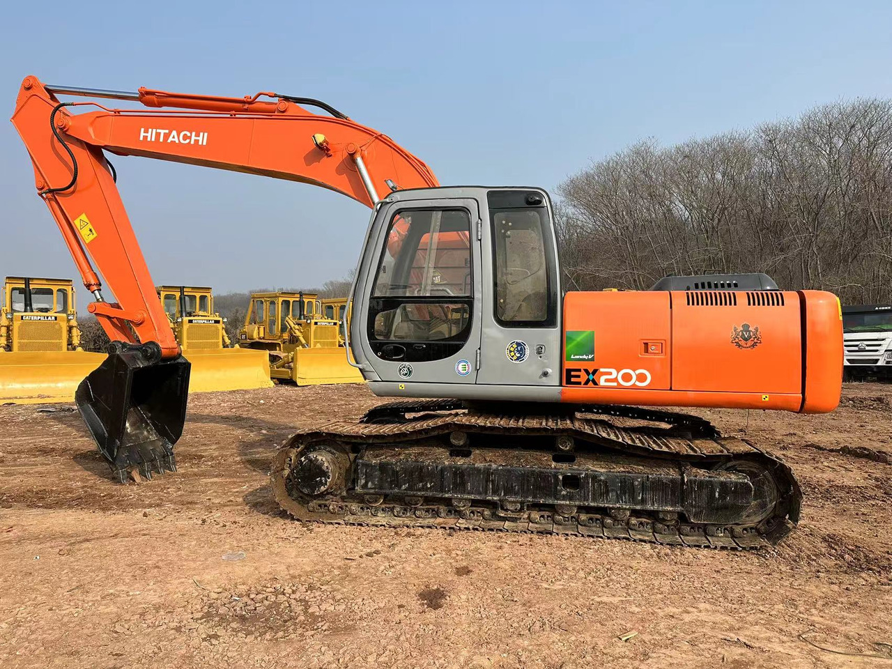 HITACHI EX200 - Escavadora de rastos: foto 1 HITACHI EX200 - Escavadora de rastos: foto 1