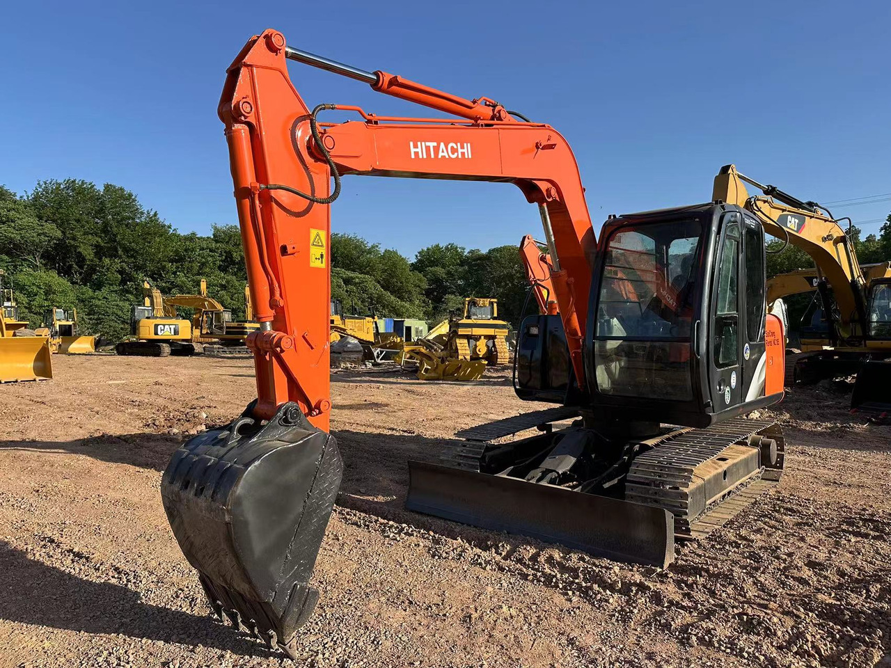 HITACHI ZAXIS ZX70 - Mini escavadeira: foto 4 HITACHI ZAXIS ZX70 - Mini escavadeira: foto 4