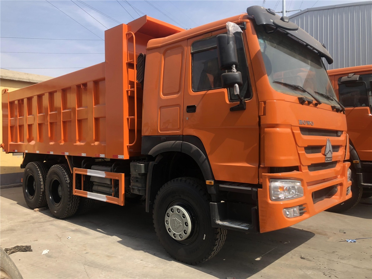 SINOTRUK HOWO 371 Dump truck - Caminhão basculante: foto 3 SINOTRUK HOWO 371 Dump truck - Caminhão basculante: foto 3