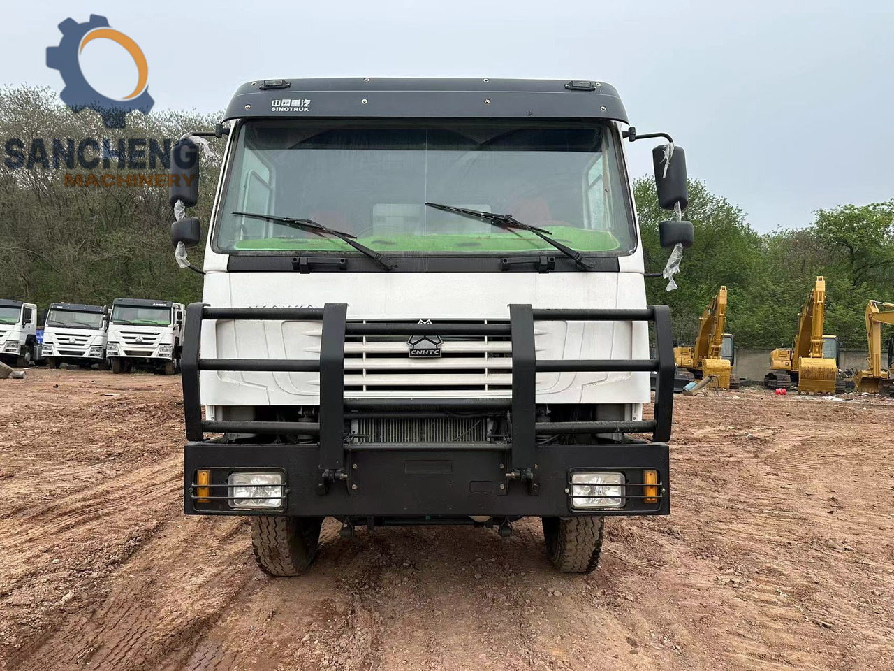 SINOTRUK HOWO 371 with Bumper - Caminhão basculante: foto 5 SINOTRUK HOWO 371 with Bumper - Caminhão basculante: foto 5