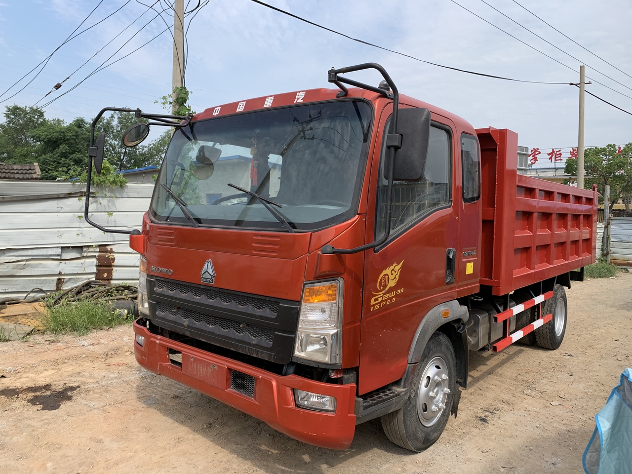 SINOTRUK Howo Dump truck 4x2 - Caminhão basculante: foto 2 SINOTRUK Howo Dump truck 4x2 - Caminhão basculante: foto 2