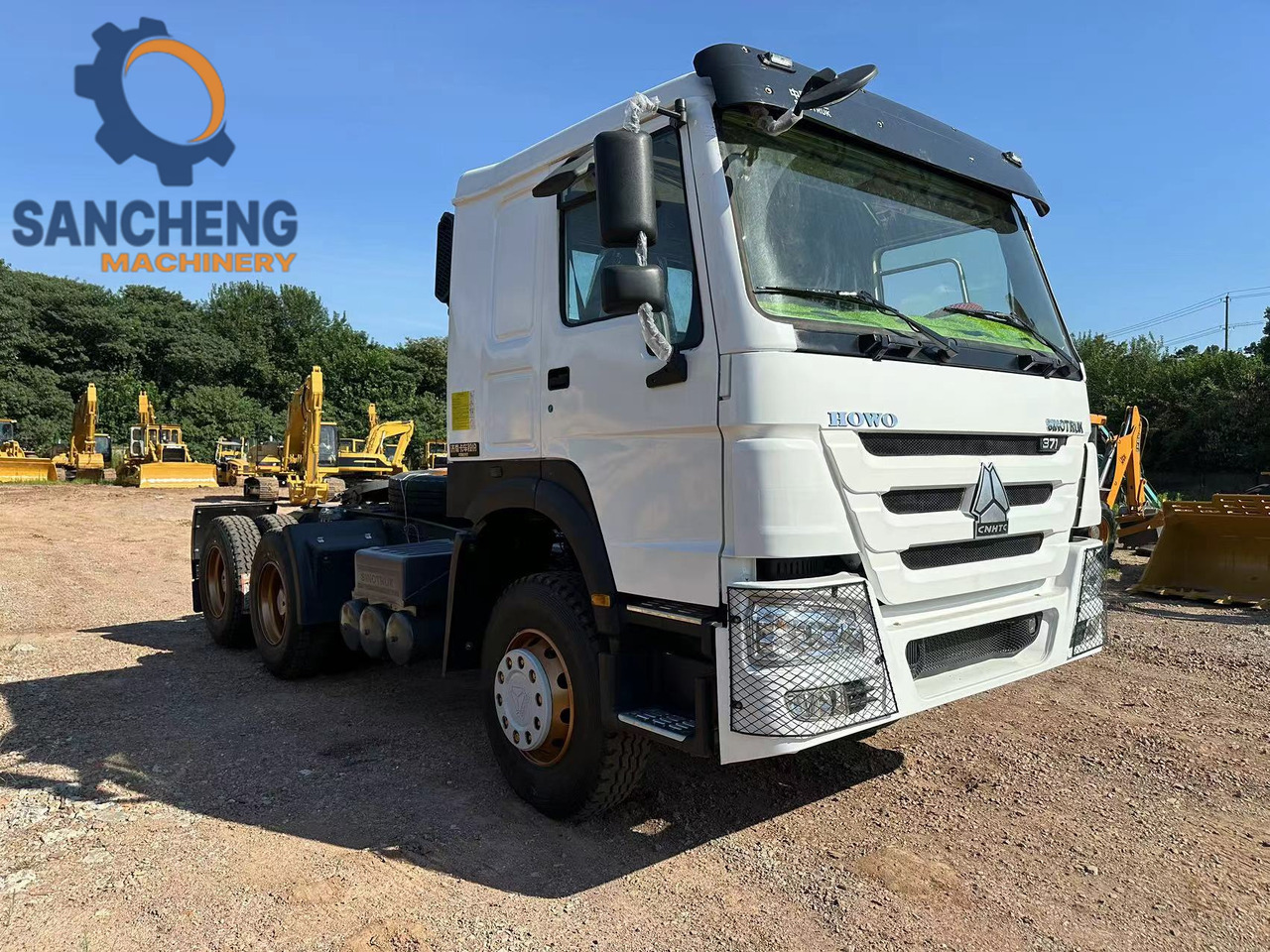 SINOTRUK HOWO Truck Head 371 - Tractor: foto 3 SINOTRUK HOWO Truck Head 371 - Tractor: foto 3