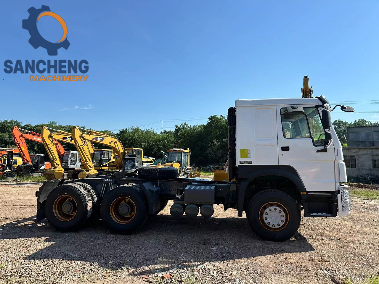 SINOTRUK HOWO Truck Head 371 - Tractor: foto 4 SINOTRUK HOWO Truck Head 371 - Tractor: foto 4