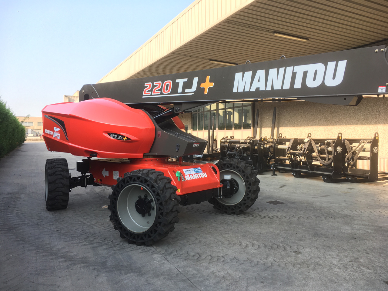 MANITOU 220 TJ+ / 260 TJ / 280 TJ - 2019 - Plataforma telescópica: foto 2 MANITOU 220 TJ+ / 260 TJ / 280 TJ - 2019 - Plataforma telescópica: foto 2