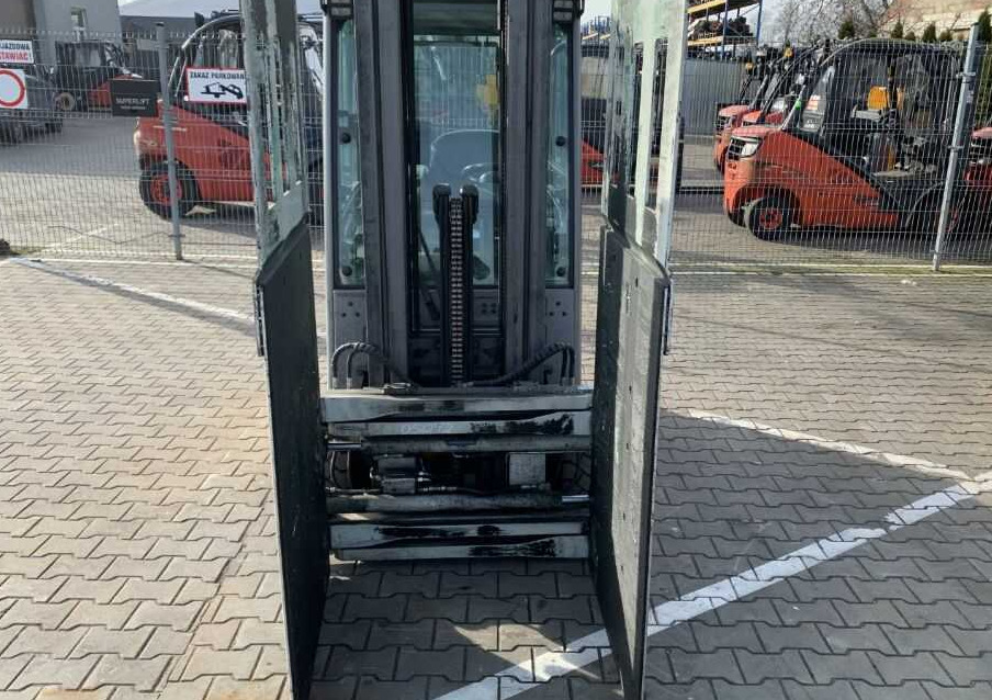 Cascade 28G-CCX-2A-75359R0, Kartonklammer - Grampo de Equipamento de movimentação: foto 1 Cascade 28G-CCX-2A-75359R0, Kartonklammer - Grampo de Equipamento de movimentação: foto 1