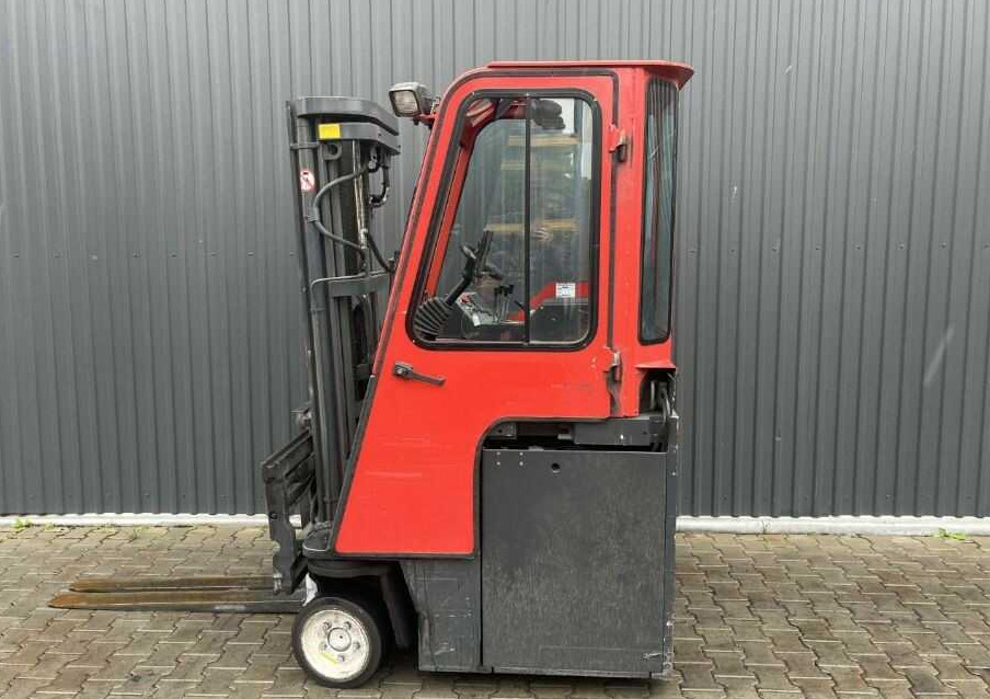 Combilift C2500CBE - Empilhador lateral: foto 2 Combilift C2500CBE - Empilhador lateral: foto 2