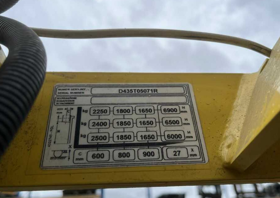 Hyster R2.5 - Empilhador retráctil: foto 5 Hyster R2.5 - Empilhador retráctil: foto 5