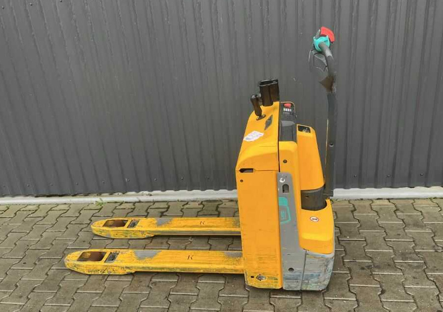 Jungheinrich EJE114 - Porta-palete: foto 2 Jungheinrich EJE114 - Porta-palete: foto 2