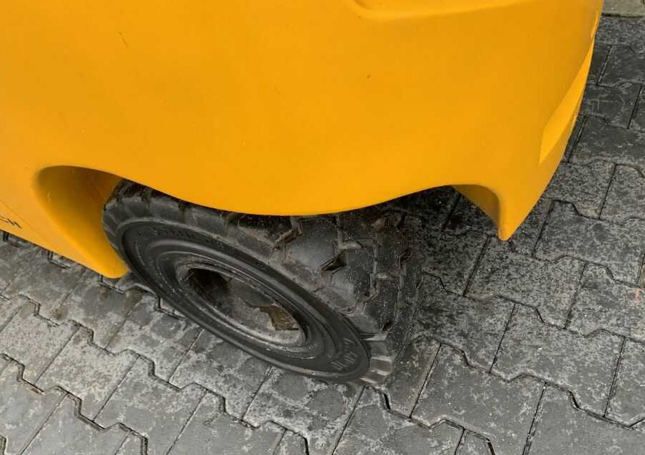 Empilhadeira a gás Jungheinrich TFG430s: foto 6 Empilhadeira a gás Jungheinrich TFG430s: foto 6