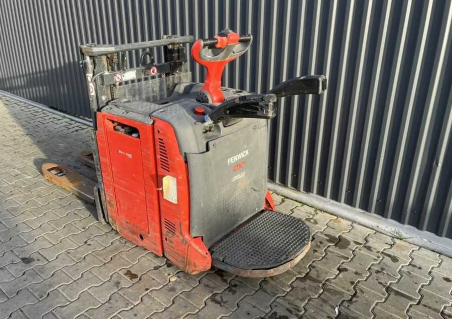 Linde D12AP - Stacker: foto 3 Linde D12AP - Stacker: foto 3