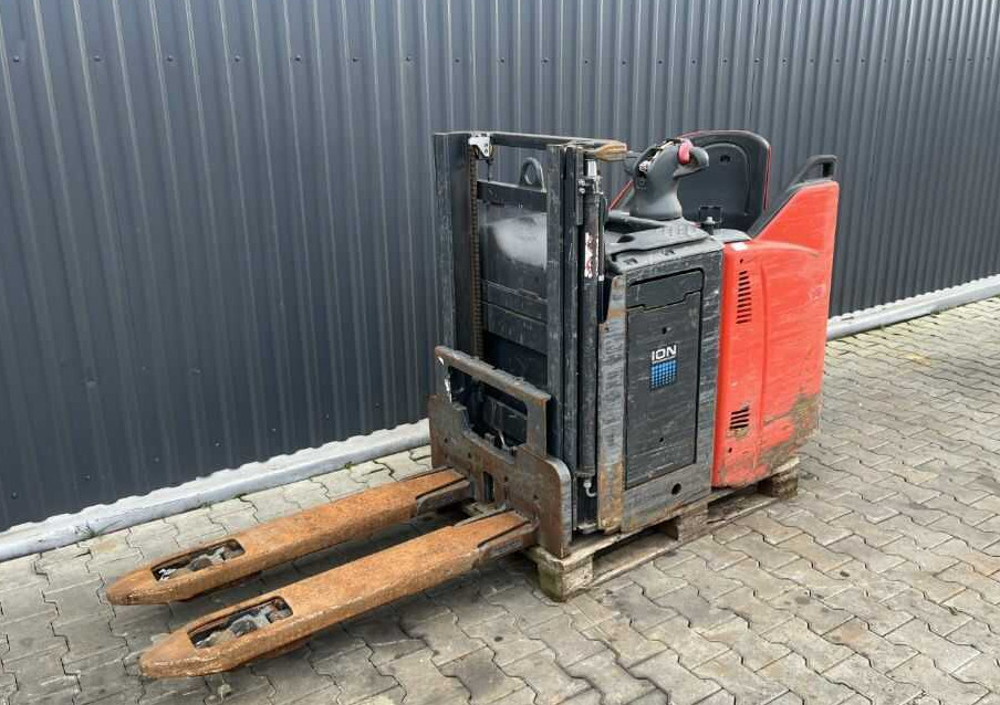 Linde D12HPSP - Stacker: foto 1 Linde D12HPSP - Stacker: foto 1