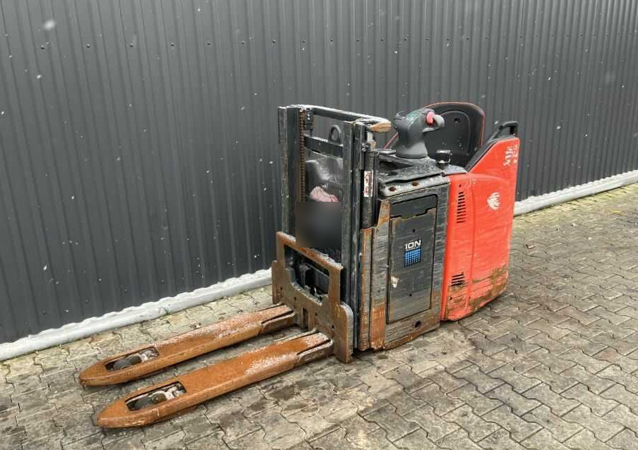 Linde D12HPSP - Stacker: foto 1 Linde D12HPSP - Stacker: foto 1